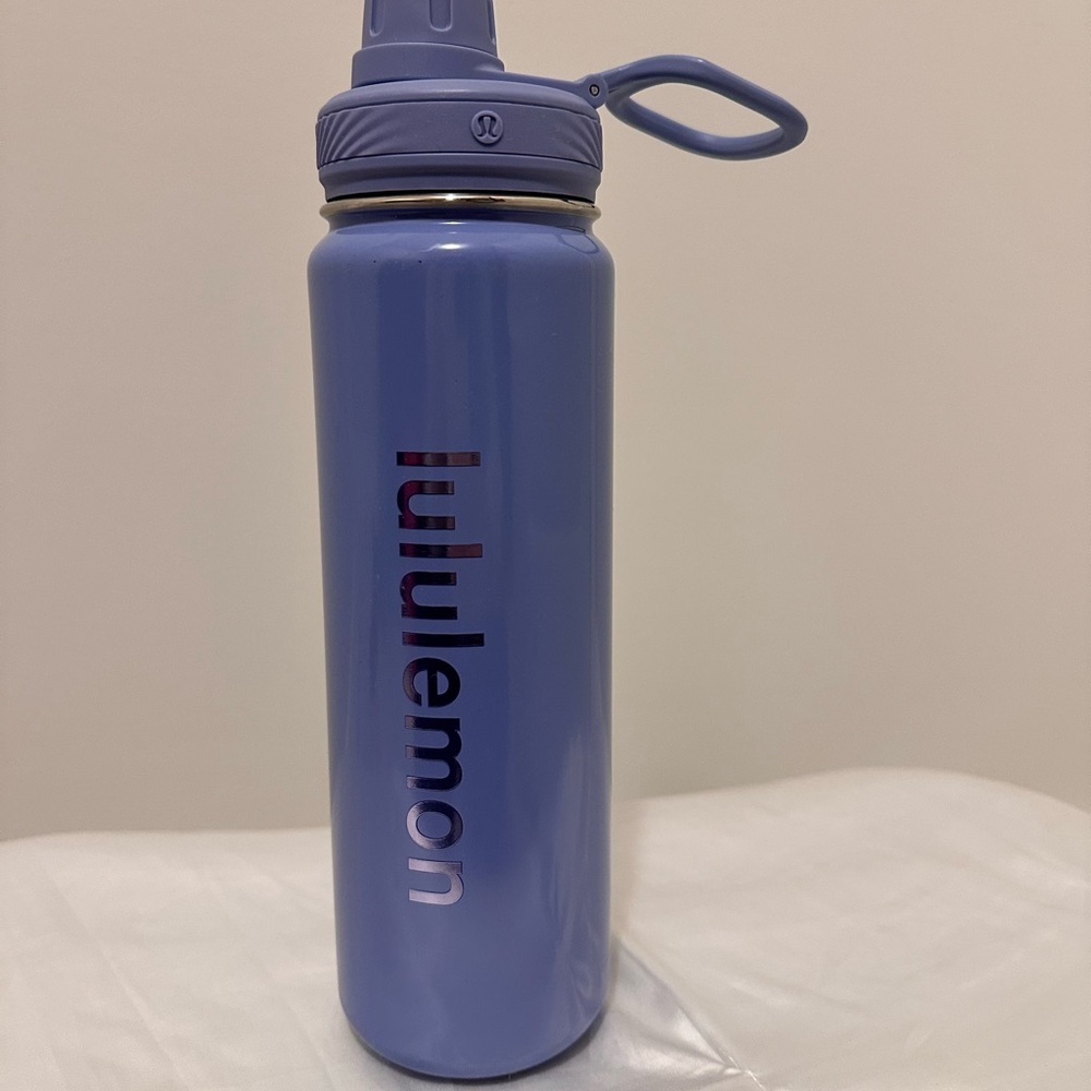 Lululemon Back To Life 24oz Waterbottle